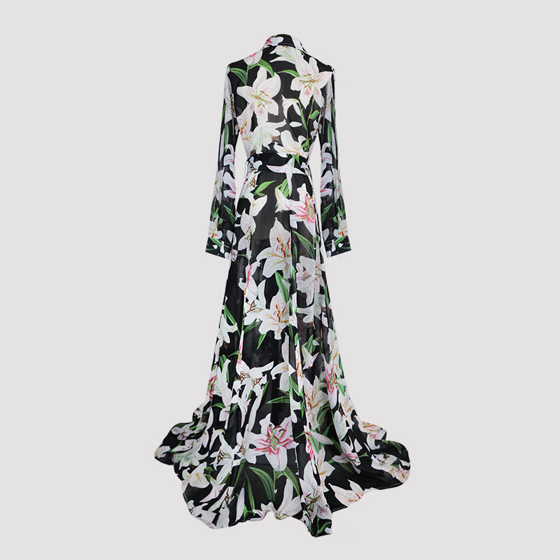 Bella Black Lilly
